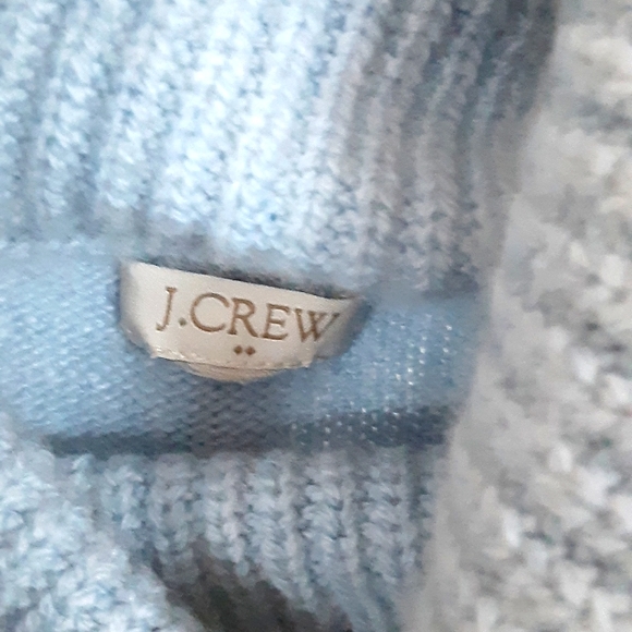 J Crew Light Blue Turtle Neck Sweater Size S with Merino Wool - Picture 3 of 5